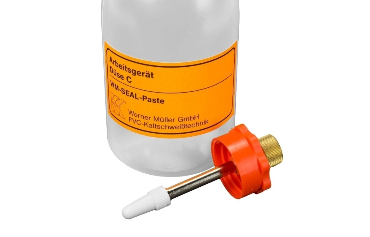 Dosierflasche für PVC-Kaltschweißflüssigkeit